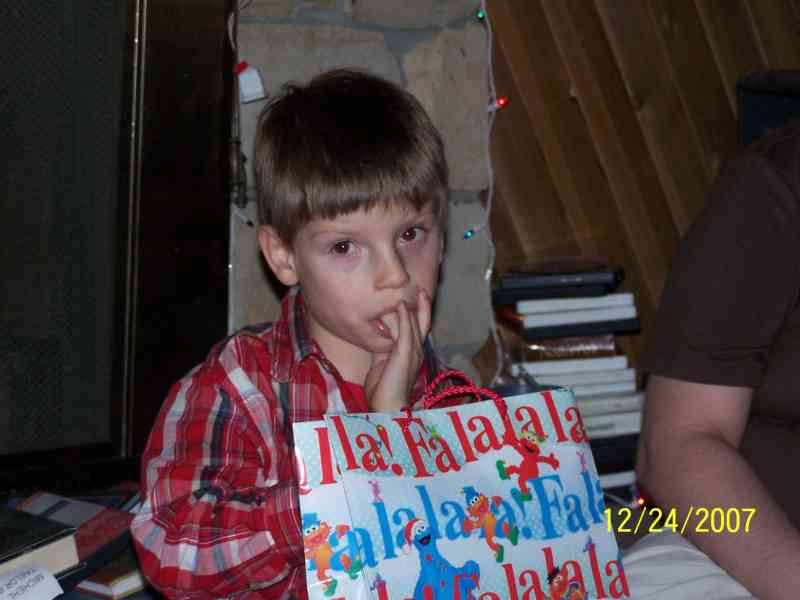 778x577 pixels (40K)